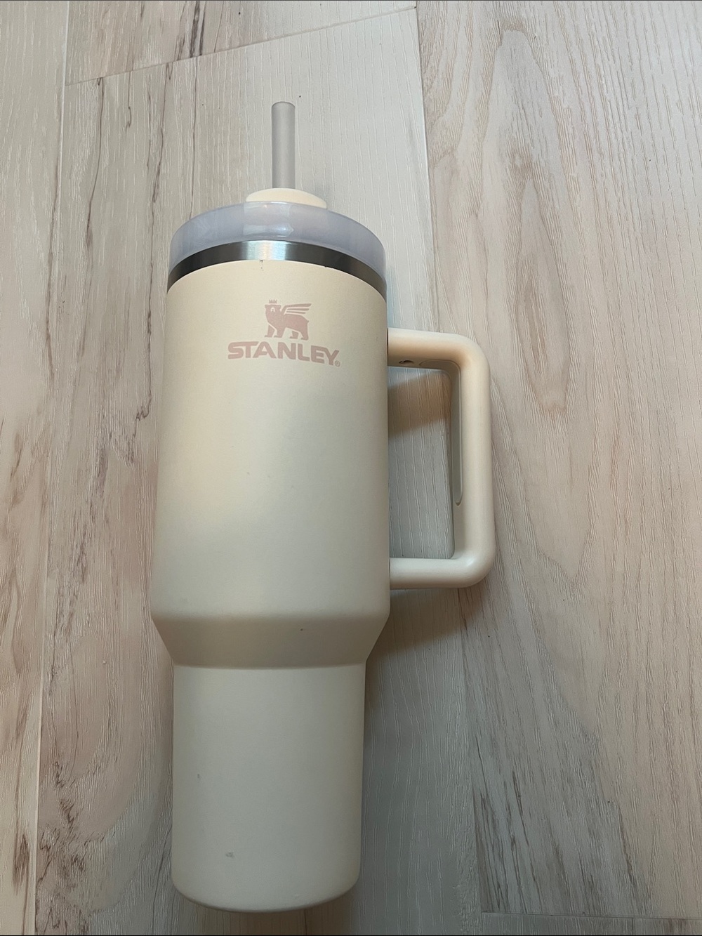 Stanley Cream Stainless Tumbler with Handle and Straw 40oz